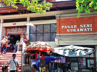 uluwatu tour - Pasar Sukawati